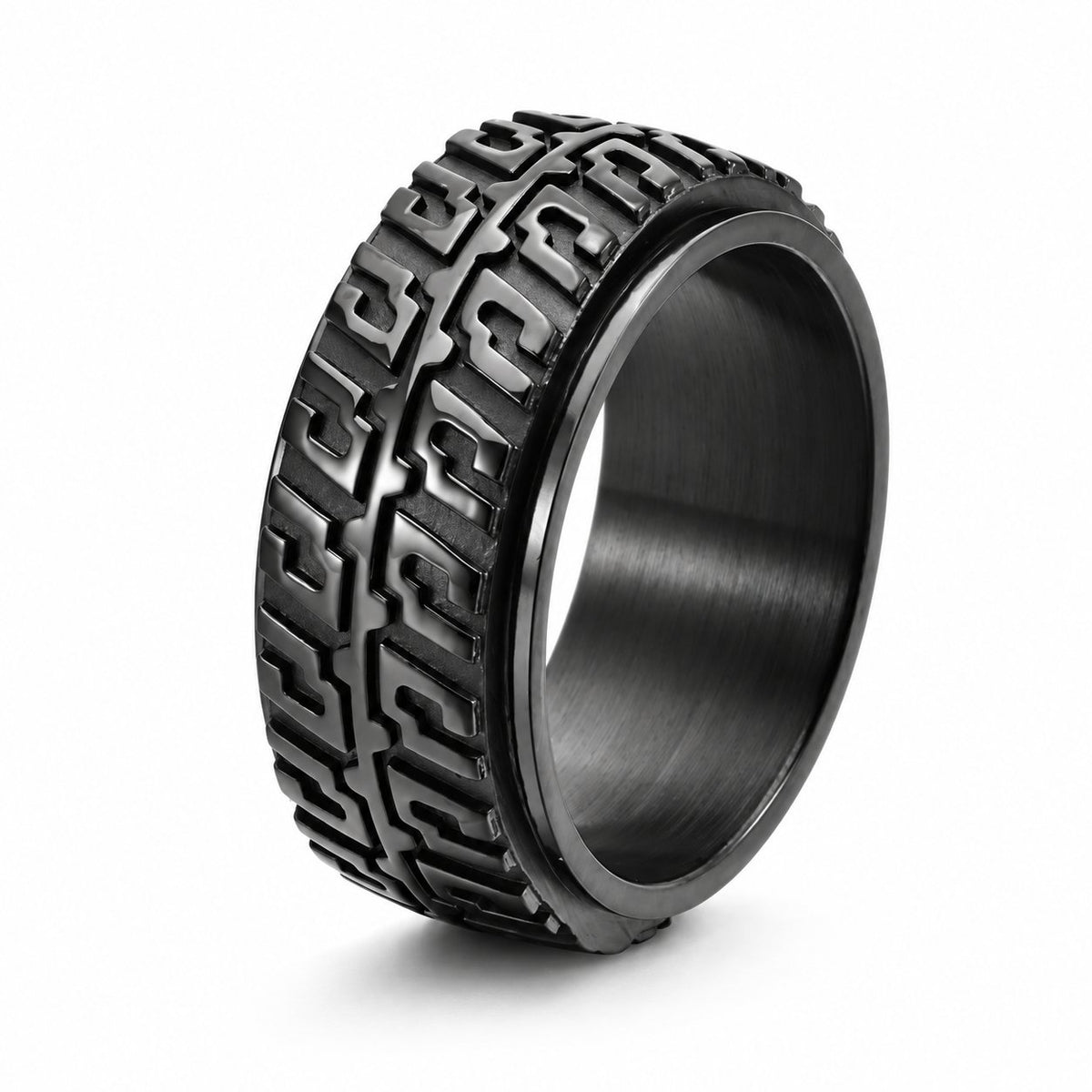Cycolinks 11mm Tyre Tread Spinner Ring black variant on a white background