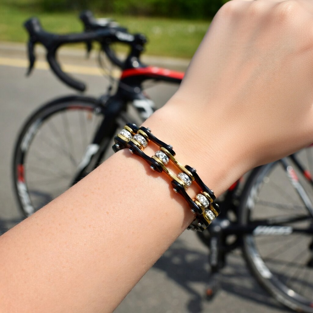 Cycolinks Gold Digger Crystal 10mm bike chain bracelet lifestyle image