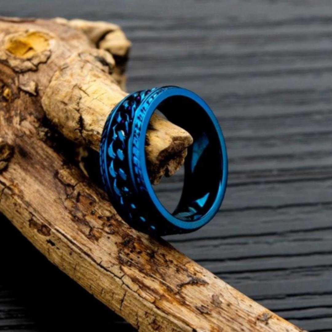 Tyre Chain Spinner Ring in Blue colour